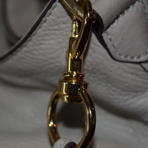 G.I.L.I Leather Stirrup Satchel W/ Shoulder Strap - Picture 5 of 16